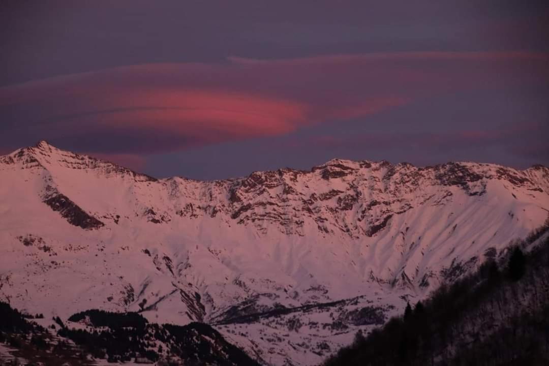 Appartement Plein Sud Cosy 6 Personnes Tres Bien Equipe ,Vue Splendide, Terrasse, Spacieux,Bien Situe, Randonnees,Ski Saint-Sorlin-d'Arves Luaran gambar