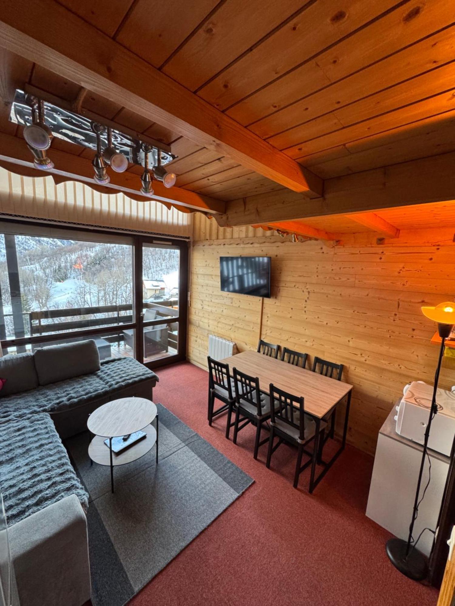 Appartement Plein Sud Cosy 6 Personnes Tres Bien Equipe ,Vue Splendide, Terrasse, Spacieux,Bien Situe, Randonnees,Ski Saint-Sorlin-d'Arves Luaran gambar
